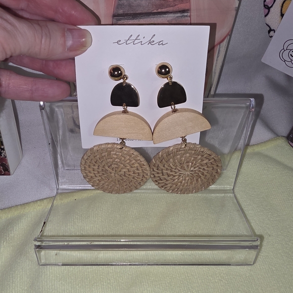 ettika Jewelry - ettika Beige and Gold Woven Drop Earrings